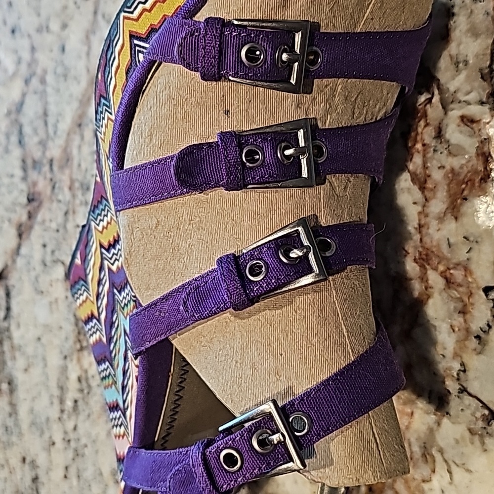 Nomination Platform Heels - image 8